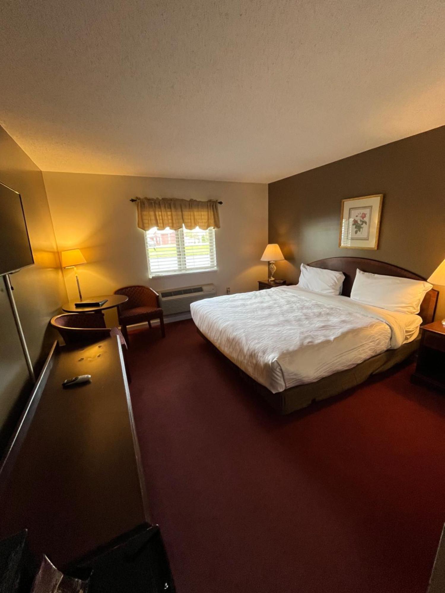Webb'S Hotel Mayville ภายนอก รูปภาพ